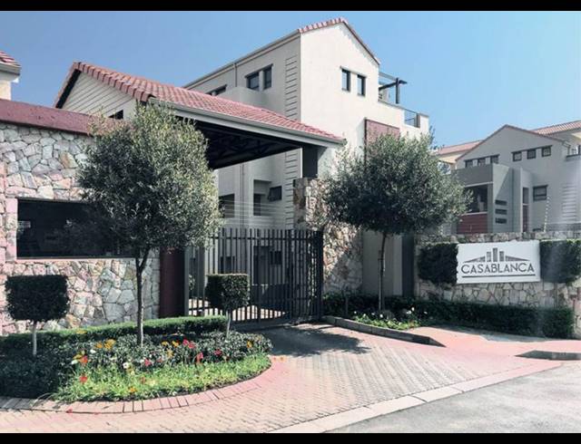 2 BEDROOM APARTMENT FOR SALE IN LONEHILL